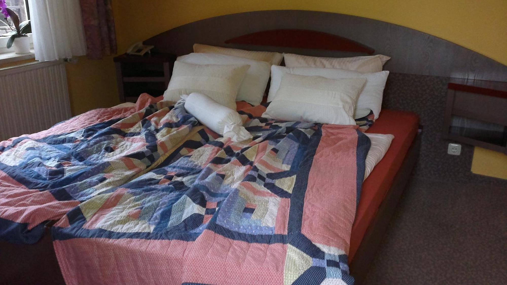 Hotel Vinum Niederwurschnitz Szoba fotó